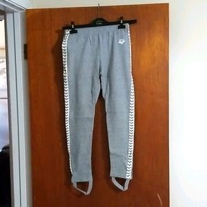 NWOT Arena leggings made in Italy